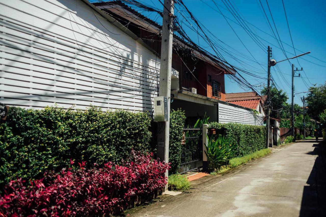 Nu Phen Homestay Chiang Mai Exterior photo