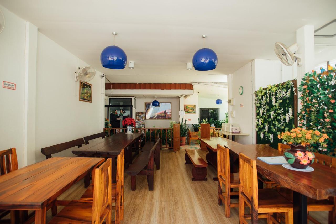 Nu Phen Homestay Chiang Mai Exterior photo